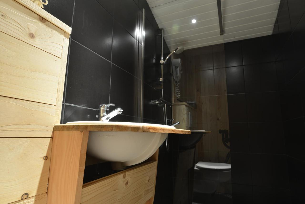 Le Chalet De Valentine Bed & Breakfast Ventron Bagian luar foto